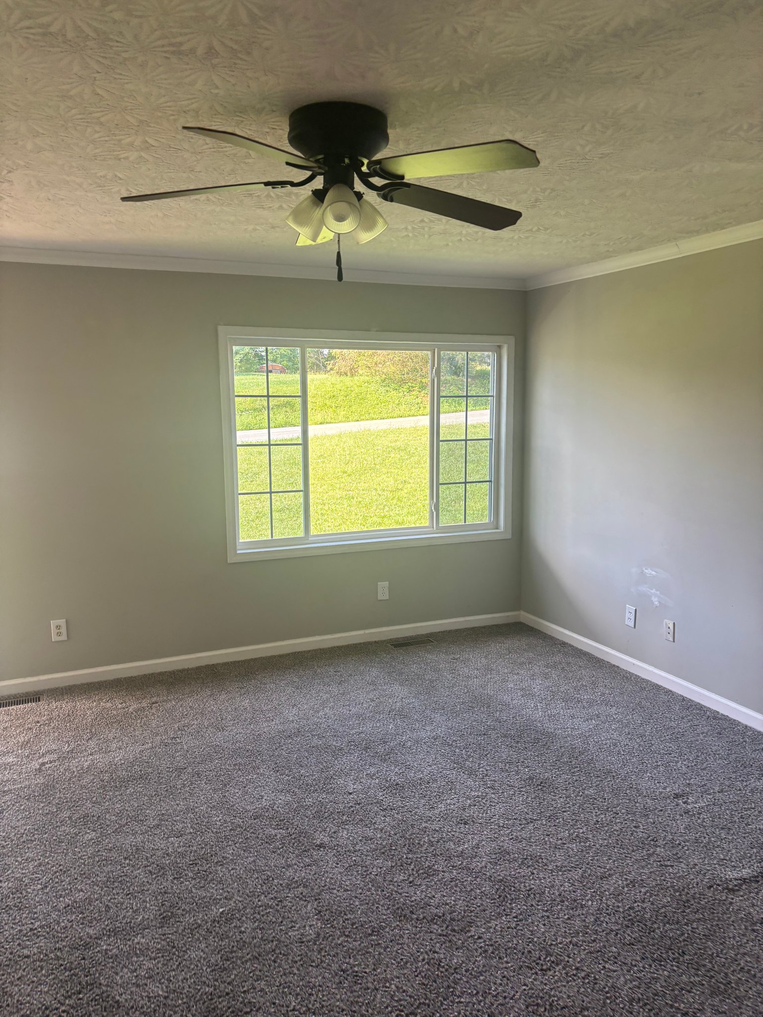 Lafayette Apartment: 407 Days Rd