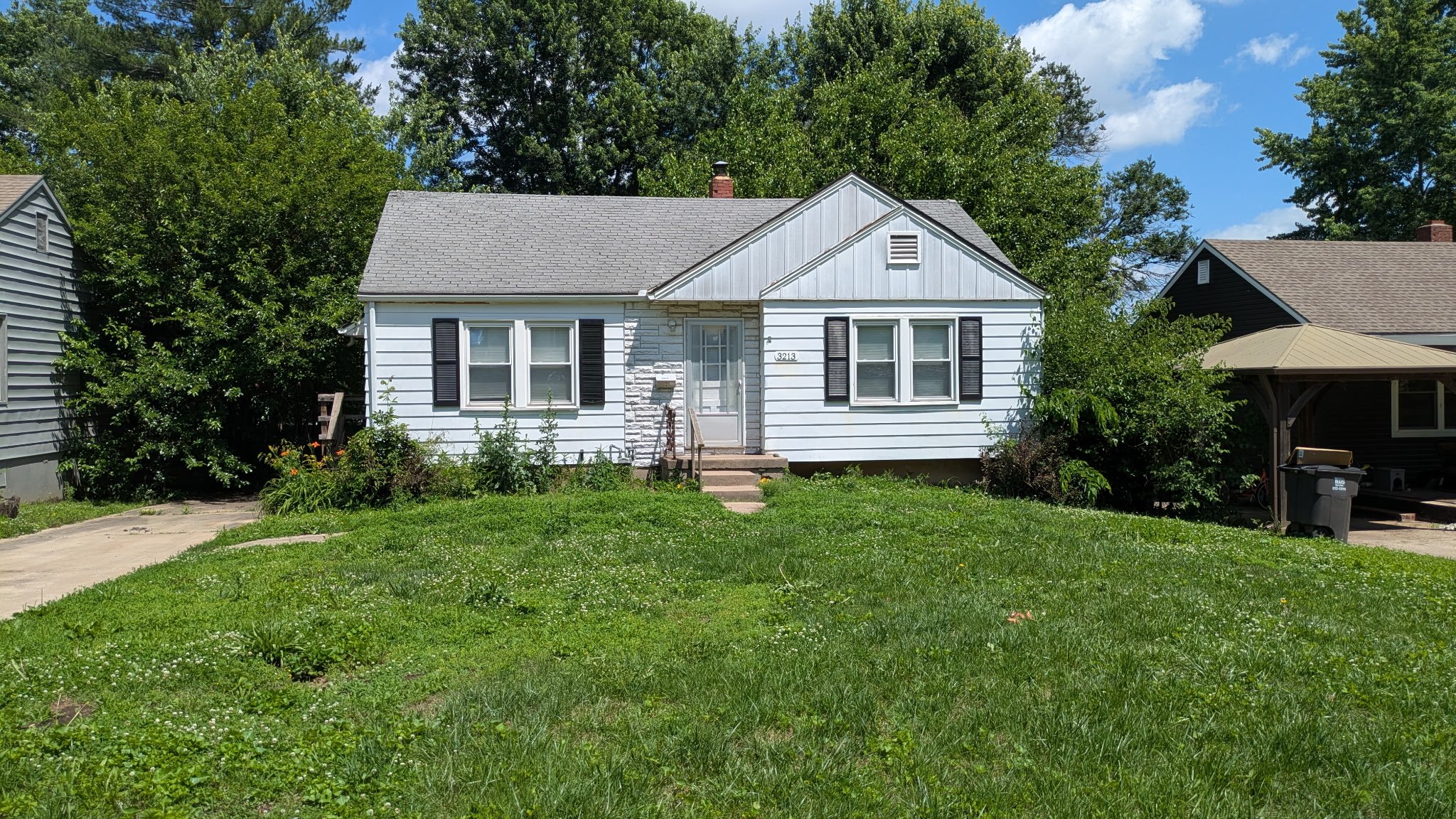 Independence House: 3213 S Ash ave
