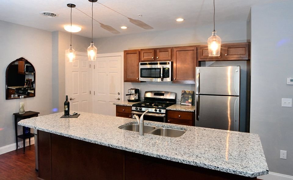 North Syracuse Apartment: 201 S Main St