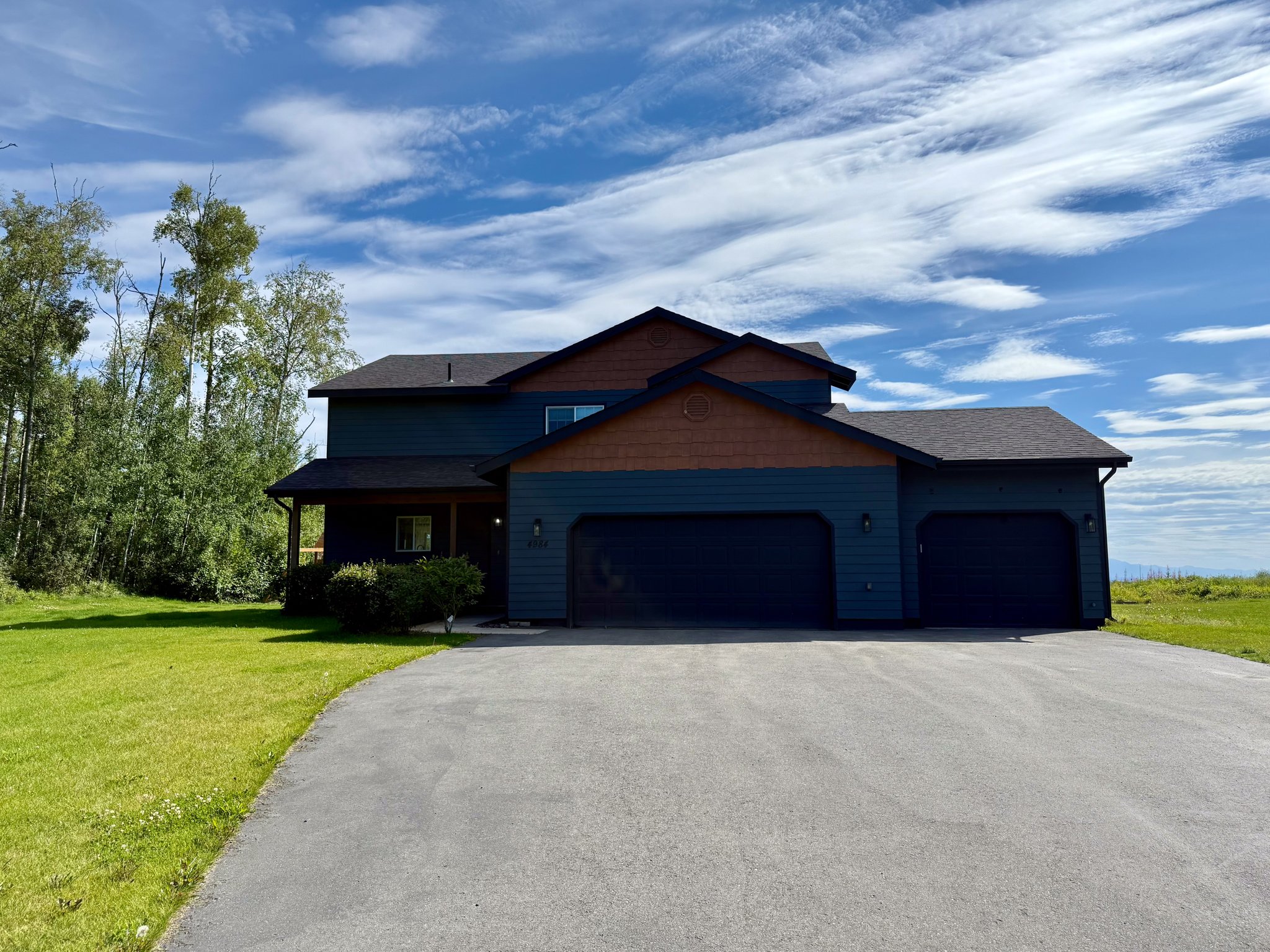 Wasilla House: 4984 W Pinnacle Ridge Circle