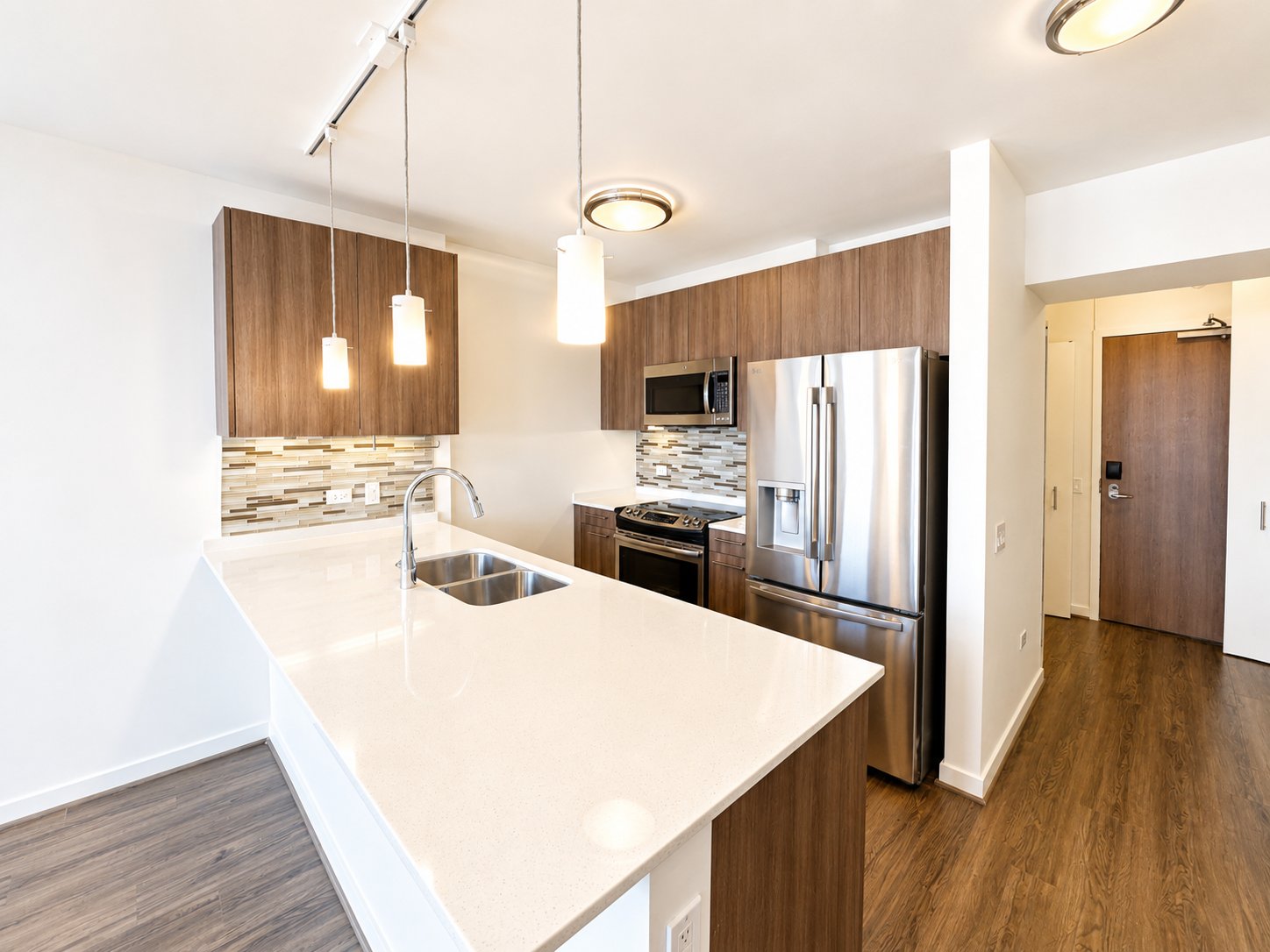 Chicago Condo: 354 W Hubbard