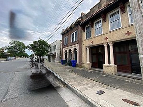 Kinston Apartment: 109 E Gordon St