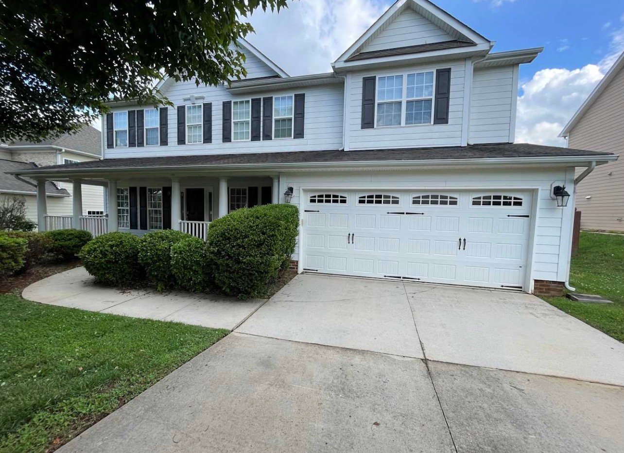 High Point House: 3624 Cottesmore Dr