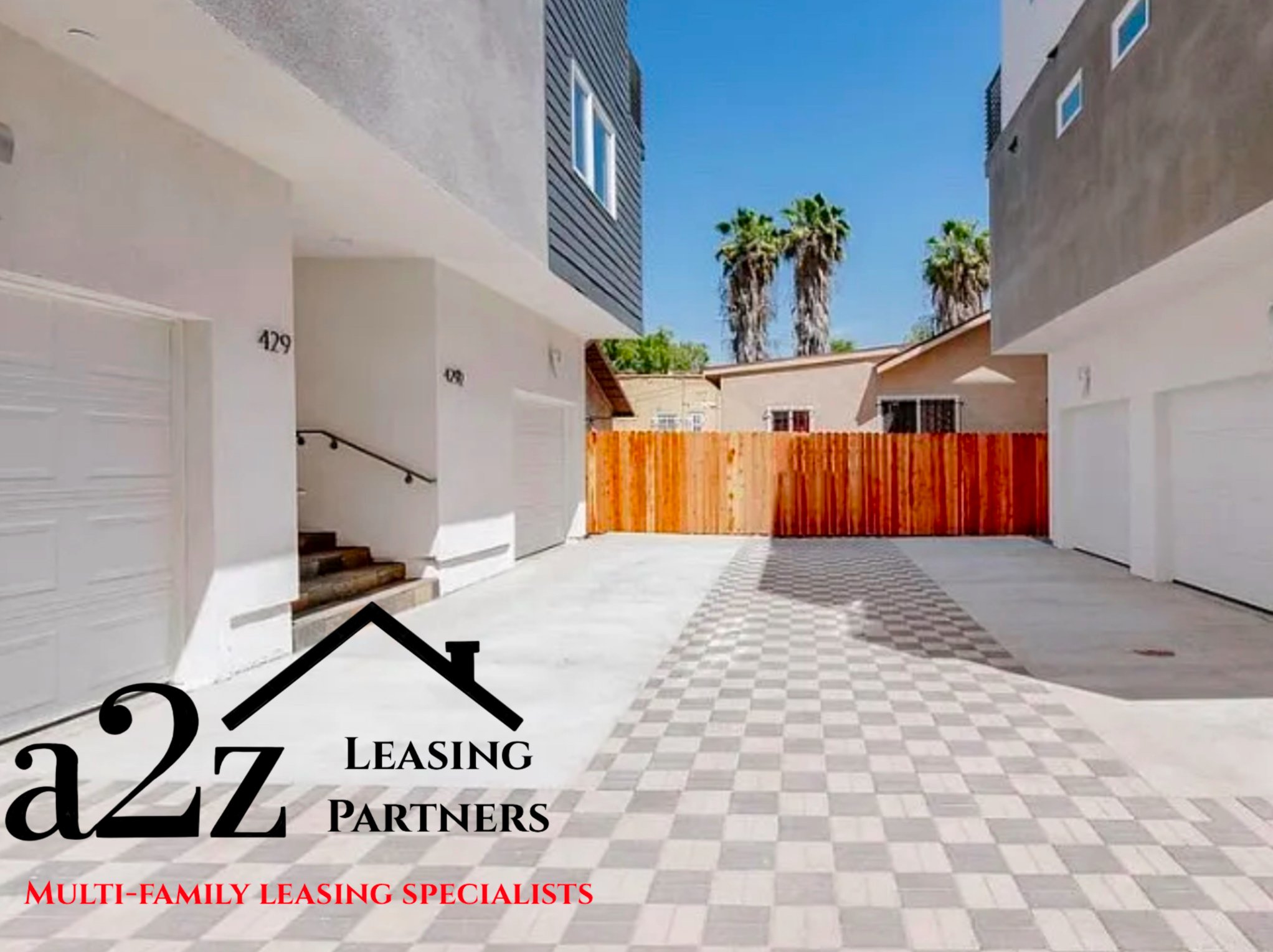 Los Angeles Townhome: 429 1/2 N Heliotrope Dr.