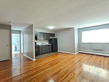 Philadelphia Apartment: 8410 Bustleton Ave, Philadelphia, PA 19152