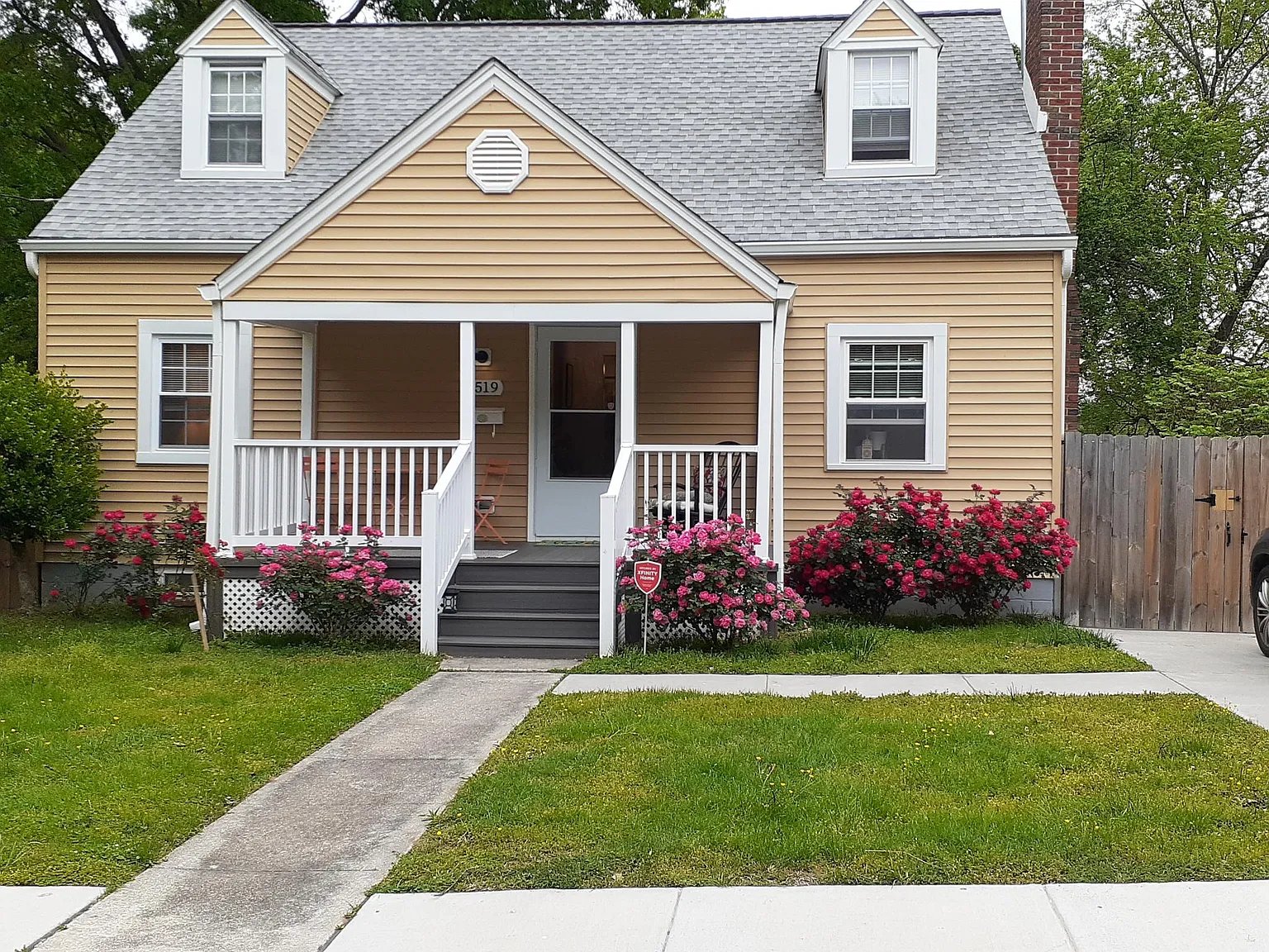 Mount Rainier House: 4519 32nd St