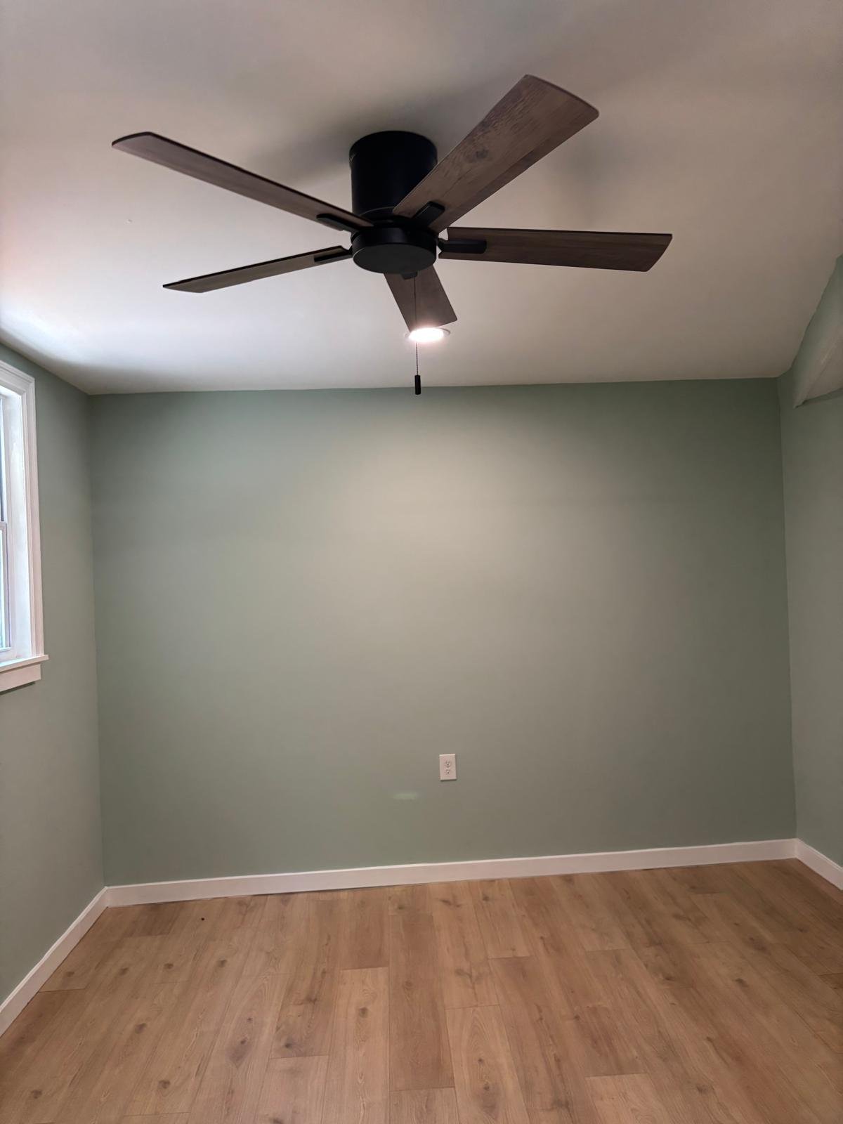 Jamaica Estates House: 18851 85 road