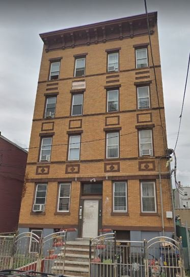 Jersey city Apartment: 198 DELAWARE AVENUE