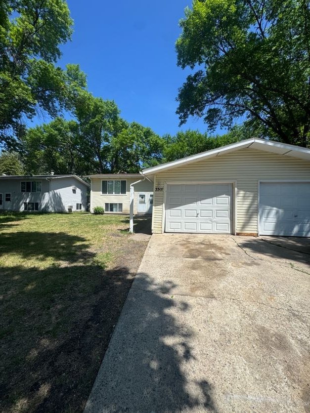 Fargo House: 3307 2nd Street N