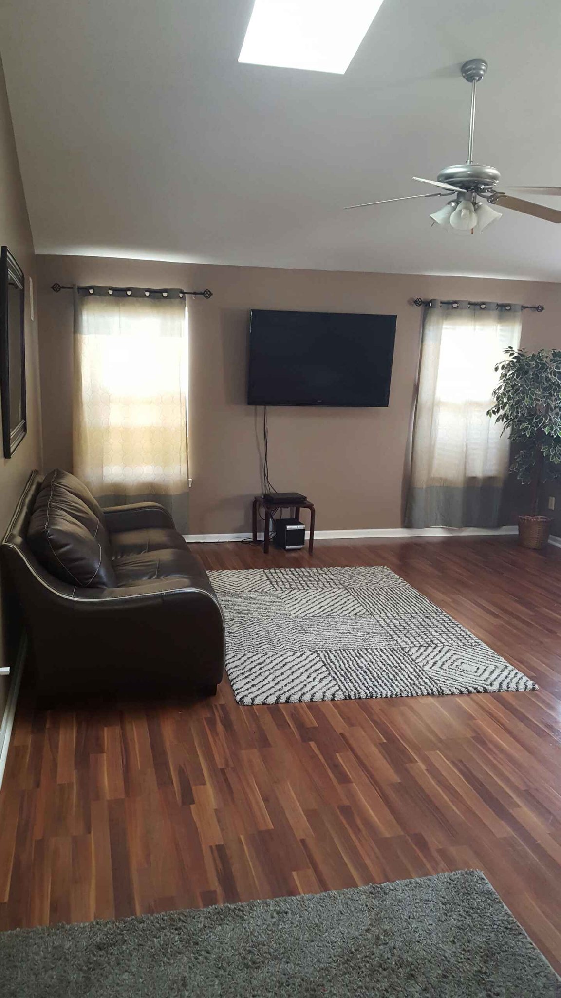 Fort Wayne House: 7814 Rocky Glen Pl