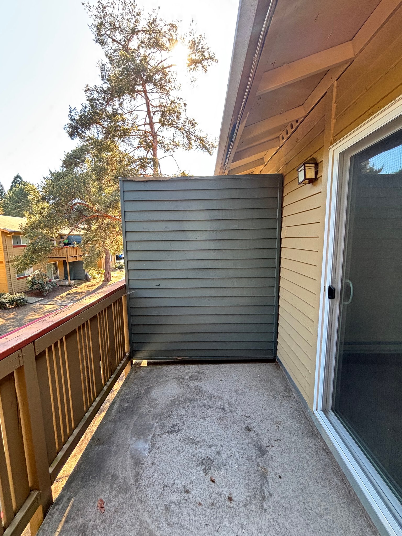 Beaverton Apartment: 3950 SW 102nd Ave