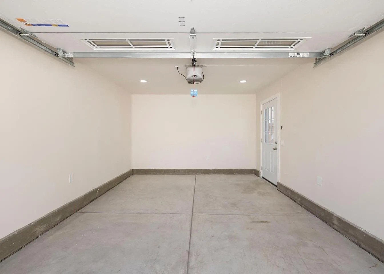 Las Vegas House: 7504 Jockey Ave,