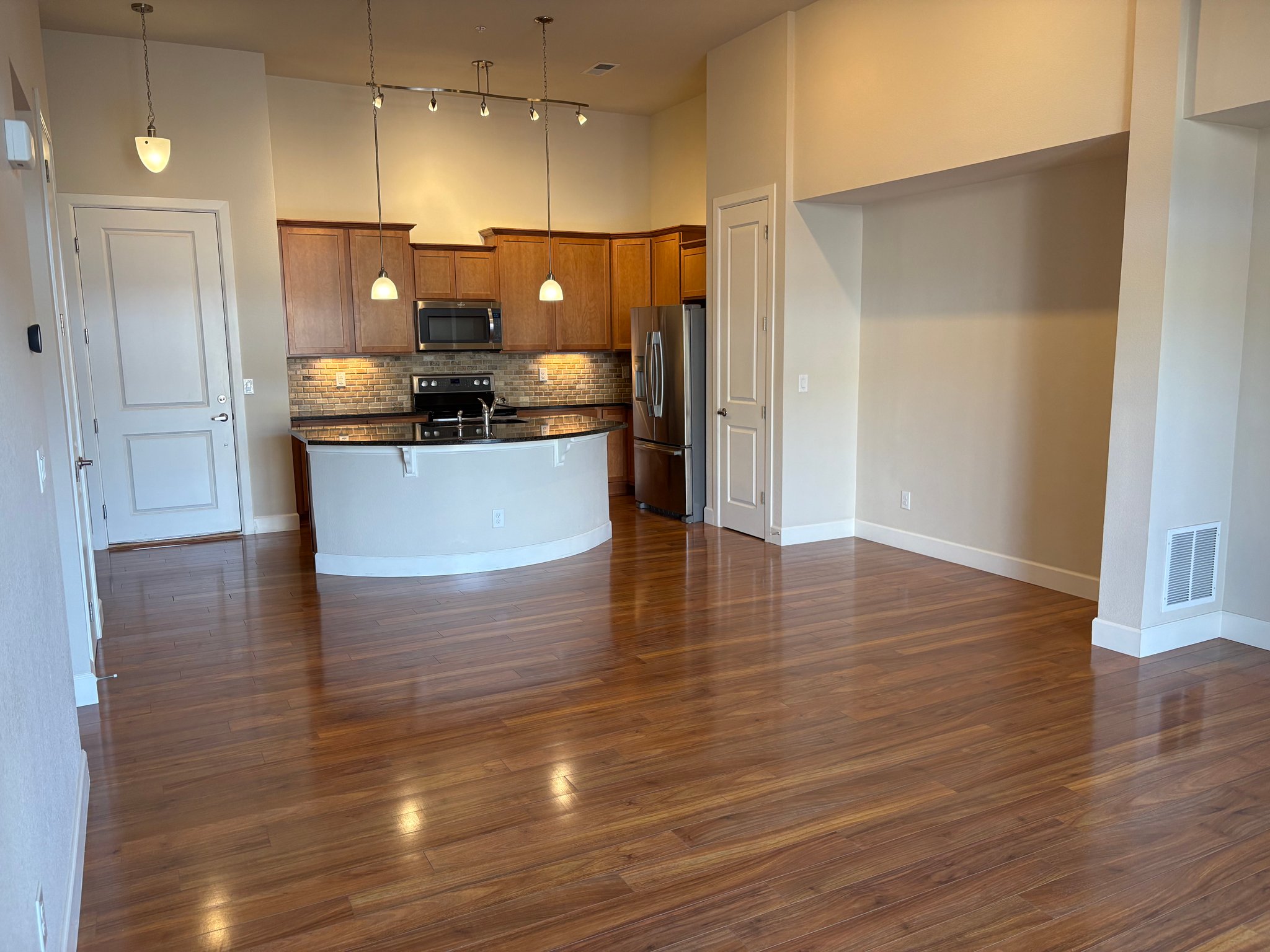 Englewood Condo: 301 Inverness Way South