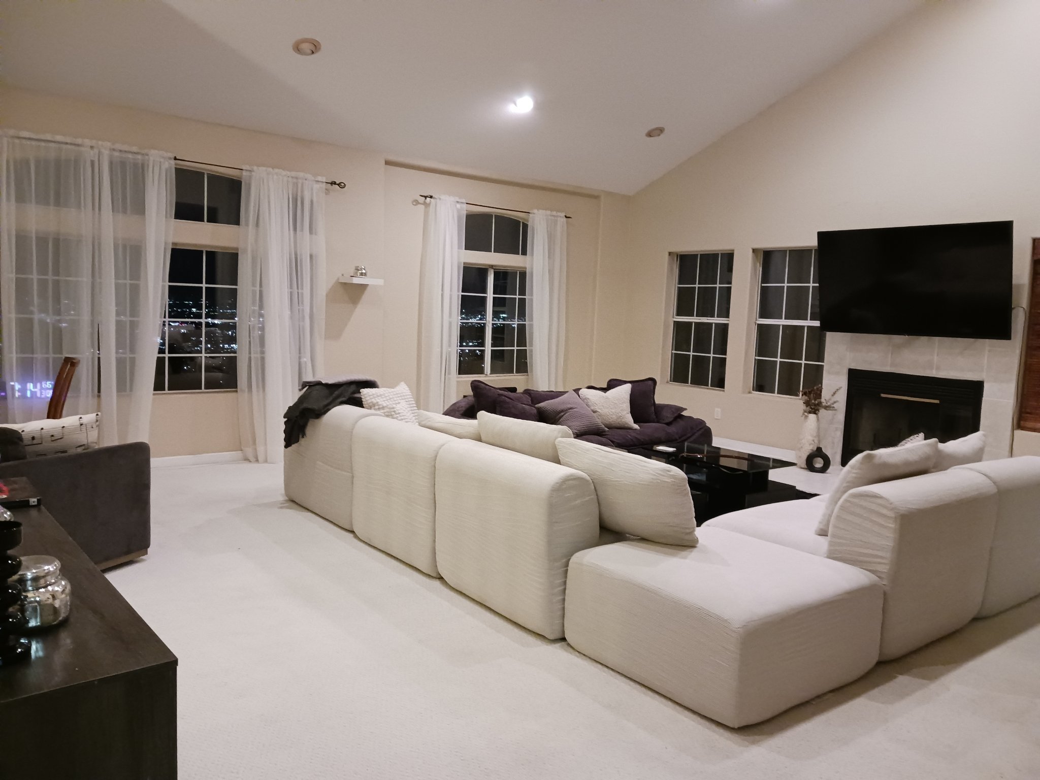 San Jose Single Room: 10072 Rose View Drive