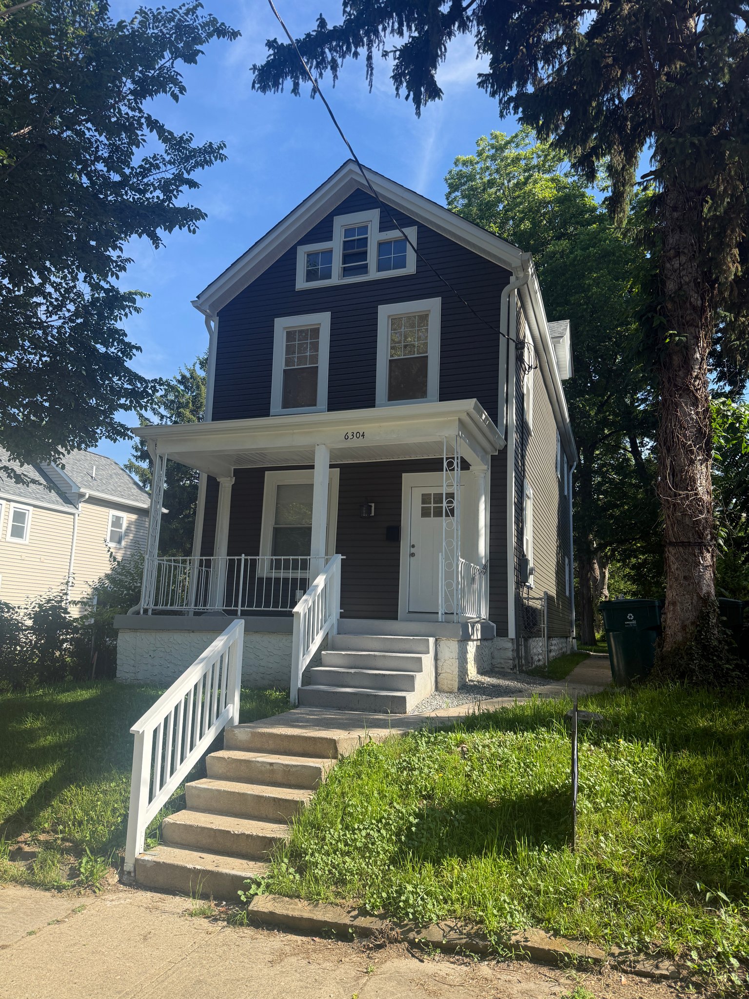 Cincinnati House: 6304 Desmond St, Cincinnati OH