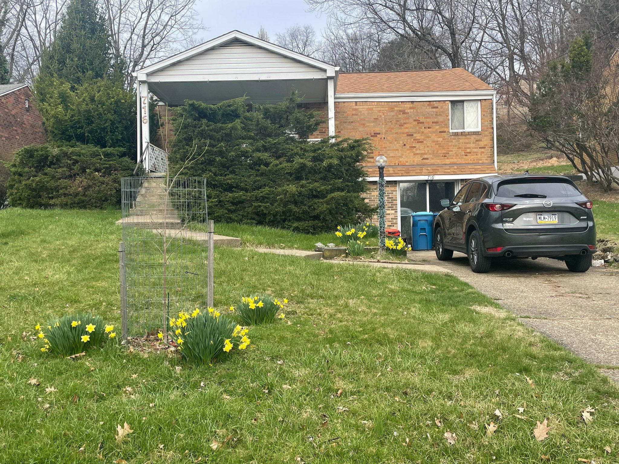 Penn Hills Township House: 716 Southern Avenue