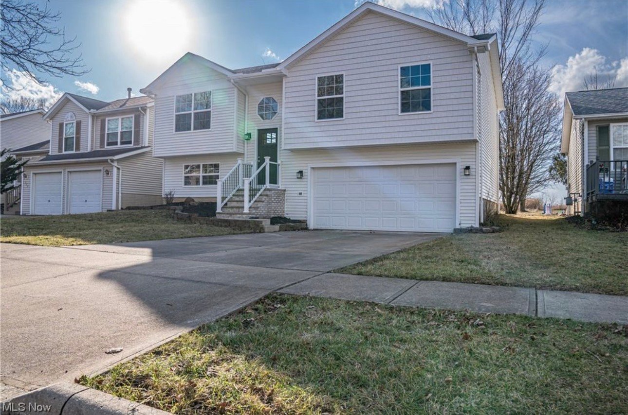 Medina Other: 345 Westgrove Ct
