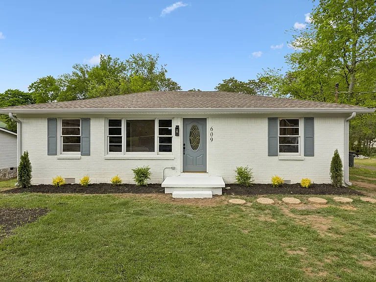 Columbia House: 609 E 11th St