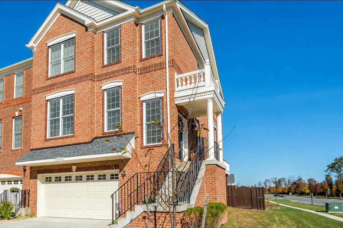 Chantilly Townhome: 25565 America SQ