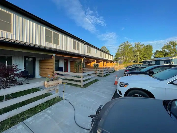 Geneva Apartment: 2044 Solstice Lane