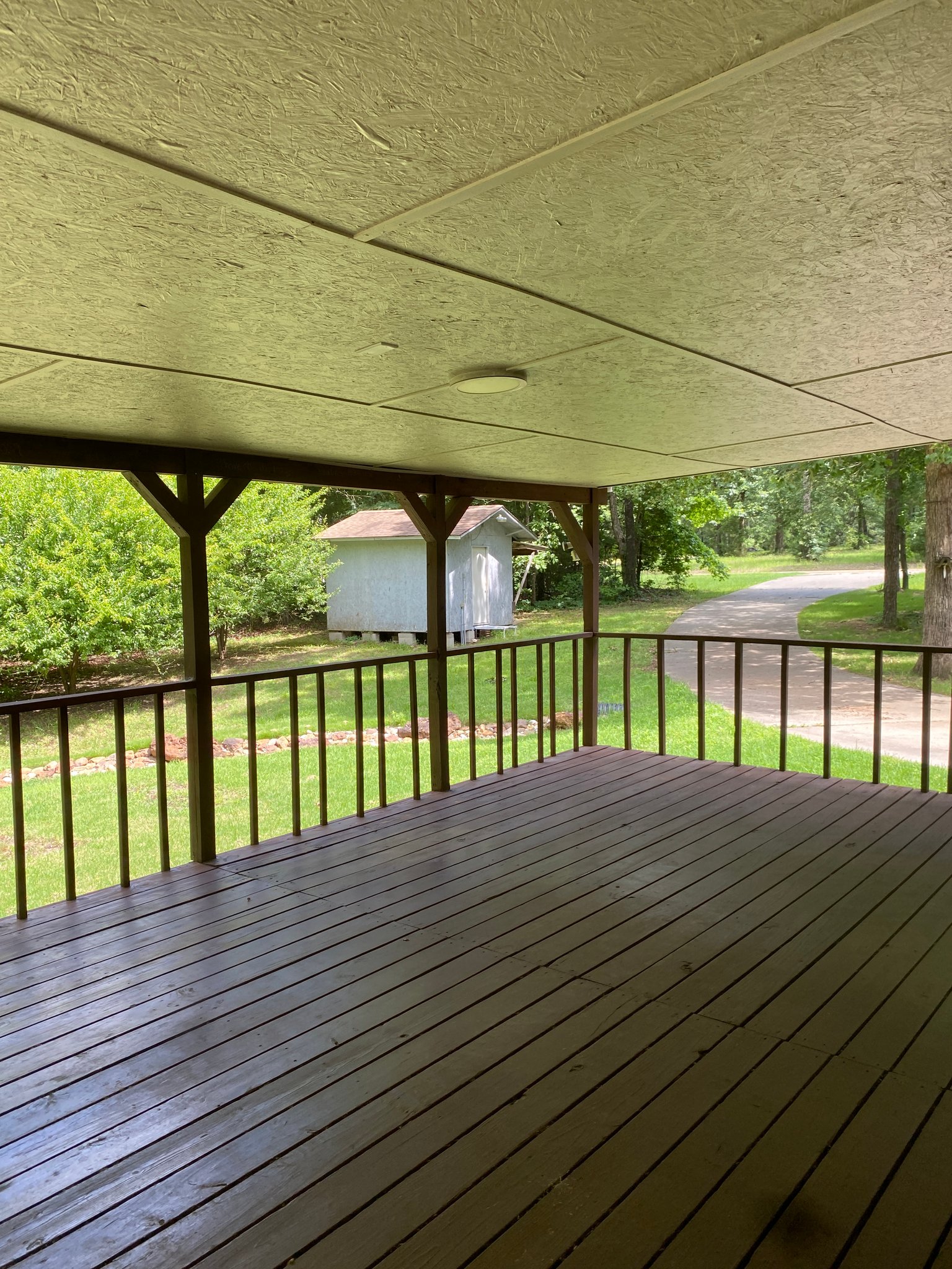 Texarkana House: 720 Tennessee Acres