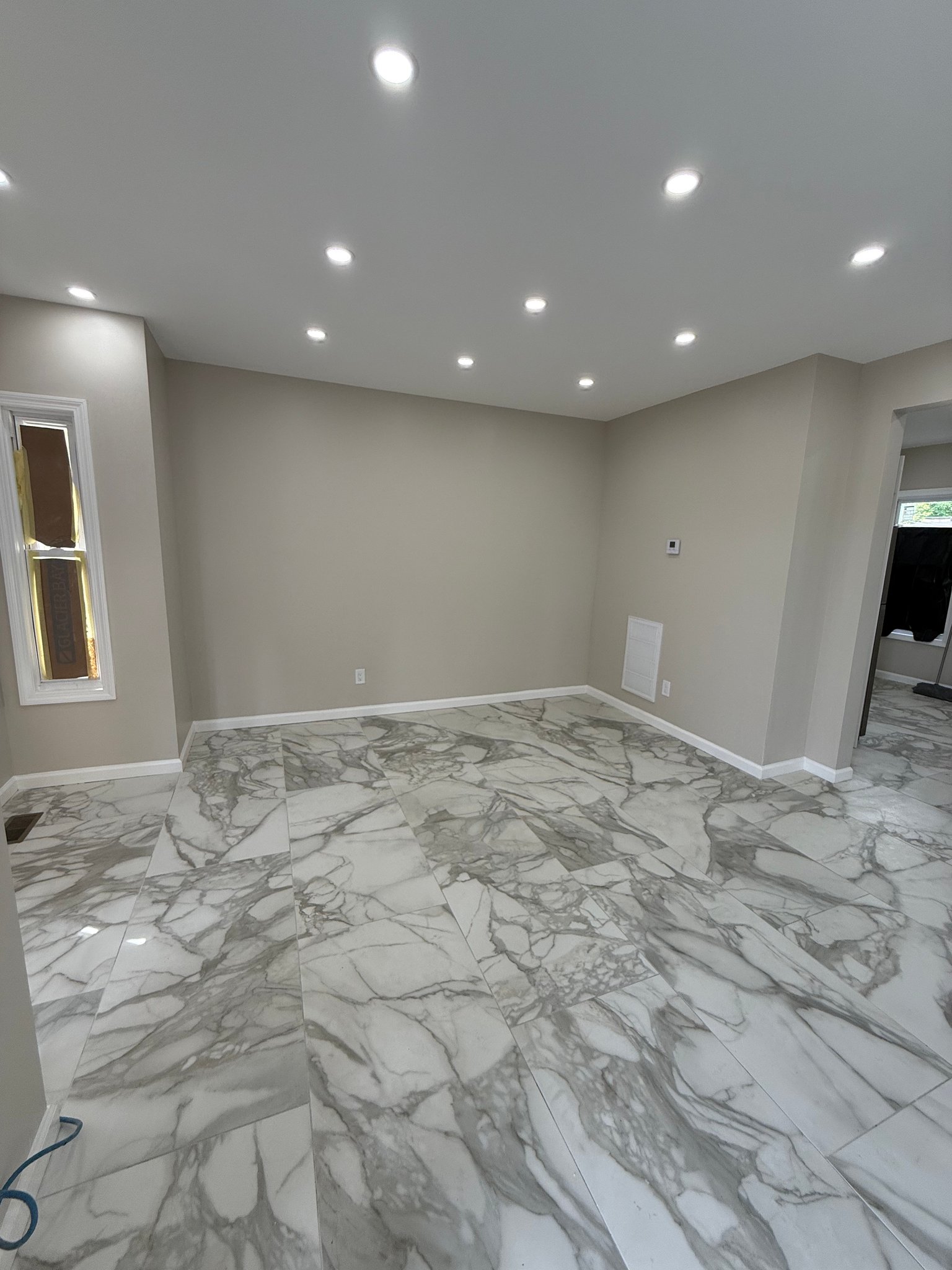 BRIDGEPORT House: 103 HELEN ST