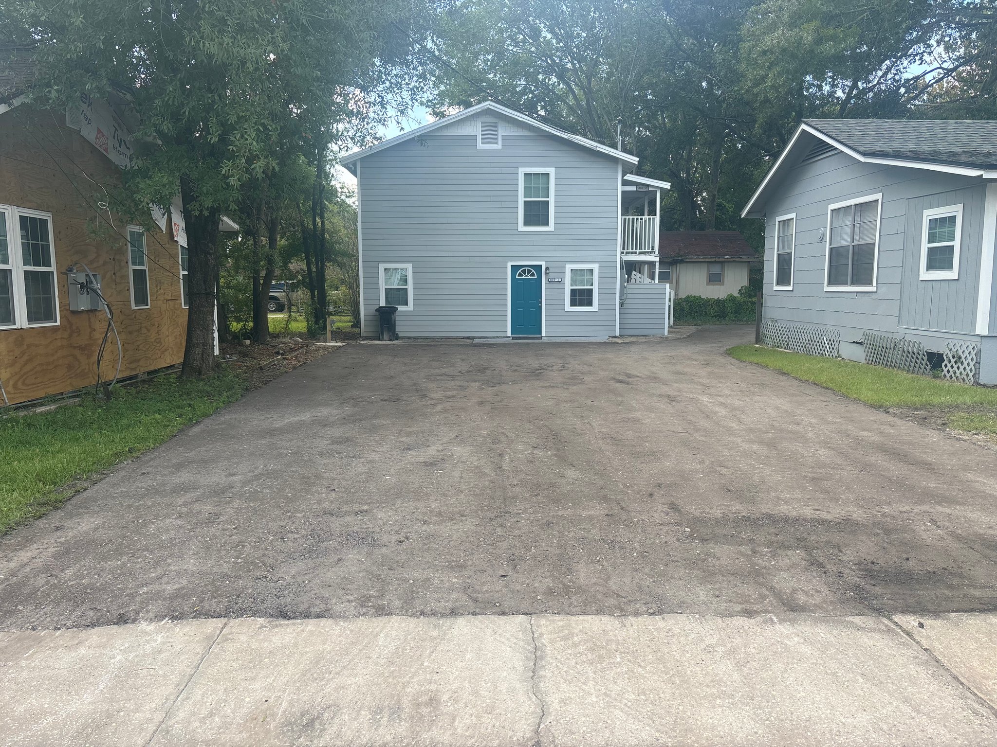 Jacksonville Apartment: 810 Baker Ave