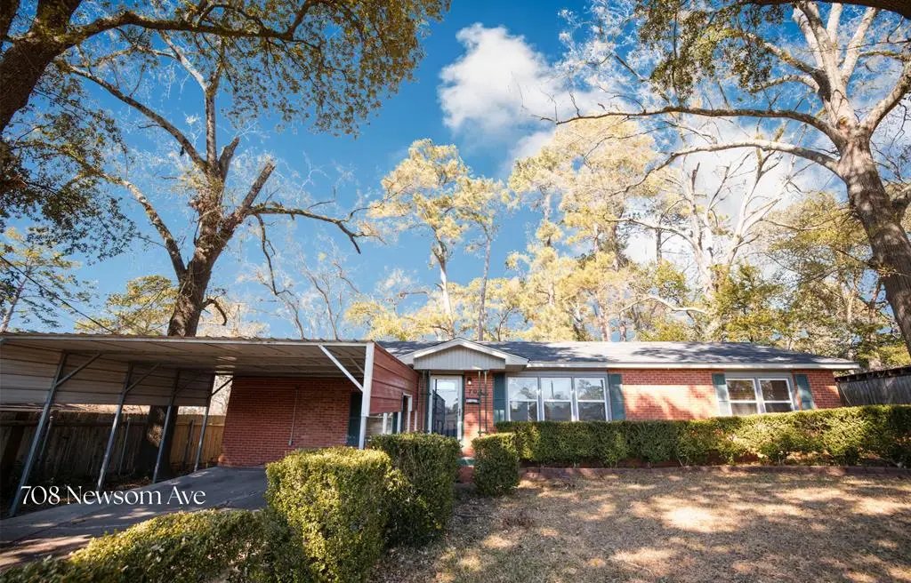 Lufkin House: 708 Newsom Ave