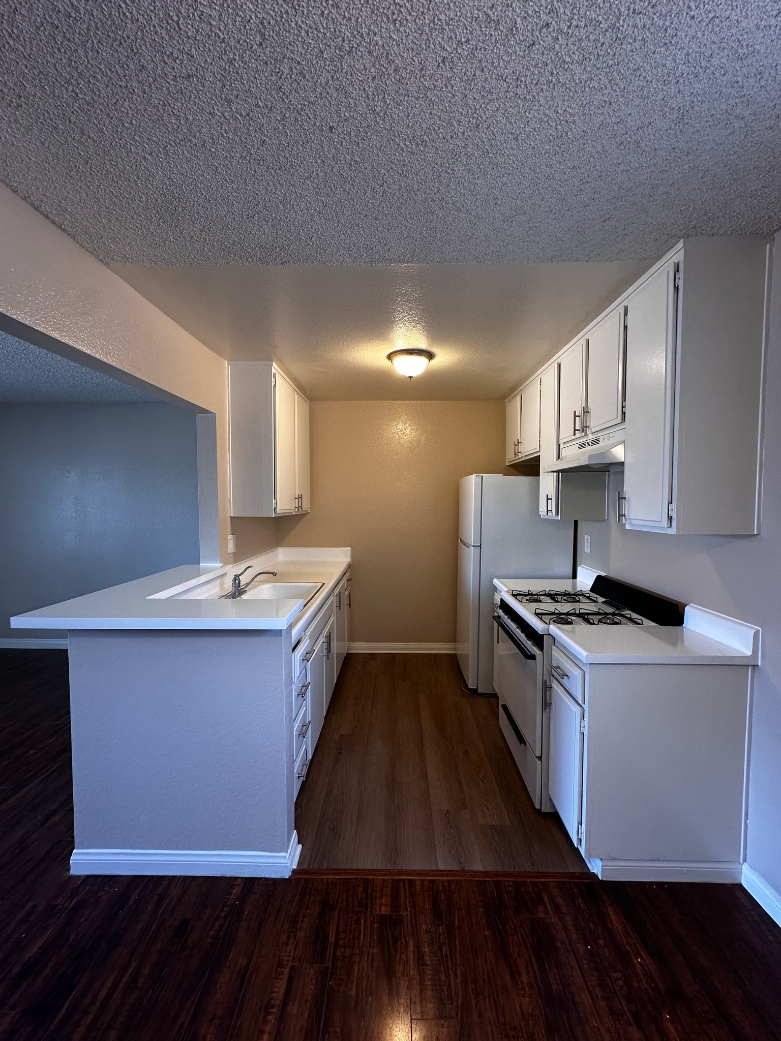 Covina Apartment: 5130 Glendora Ave