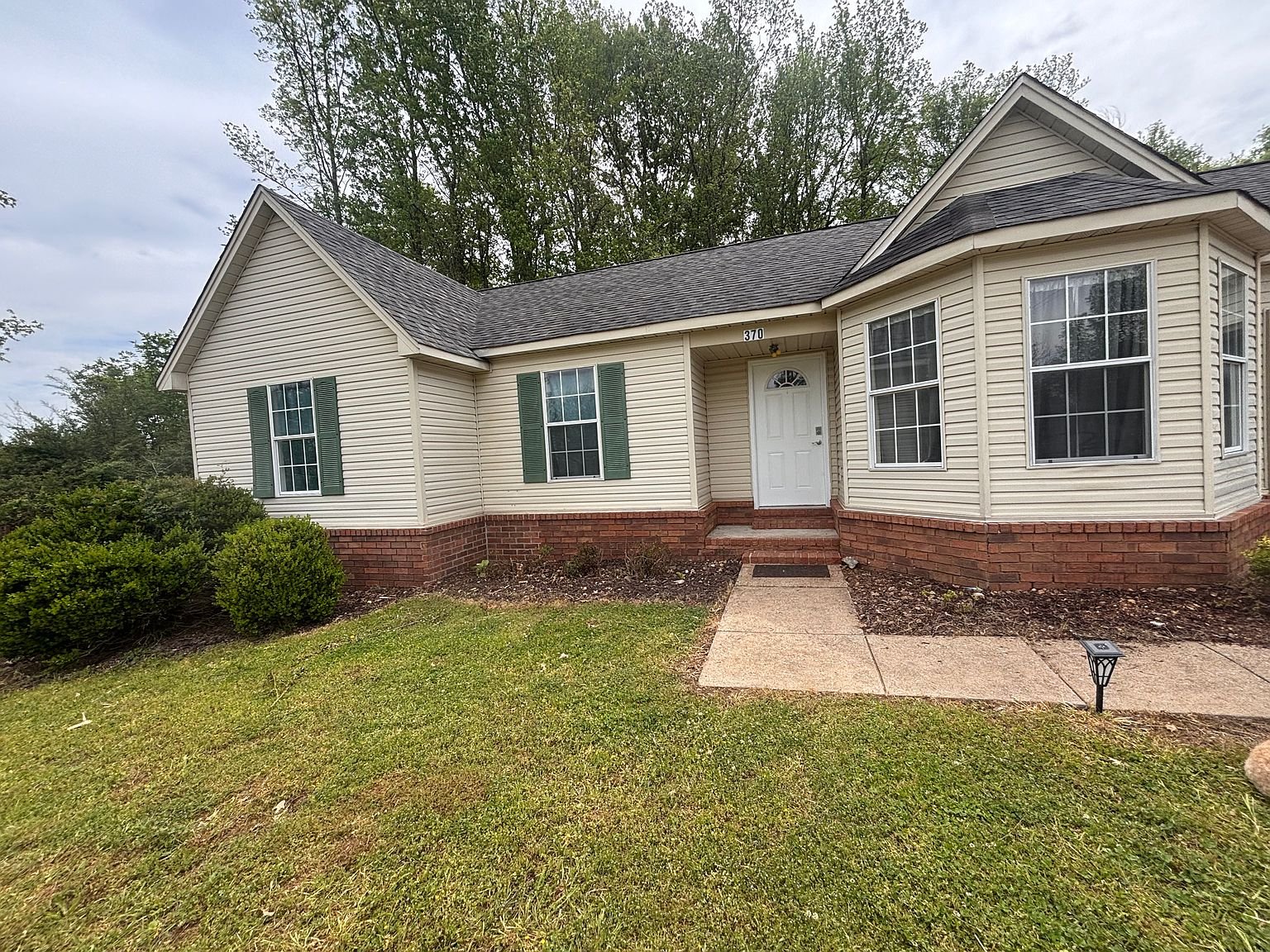 Drummonds House: 370 Brown Rd