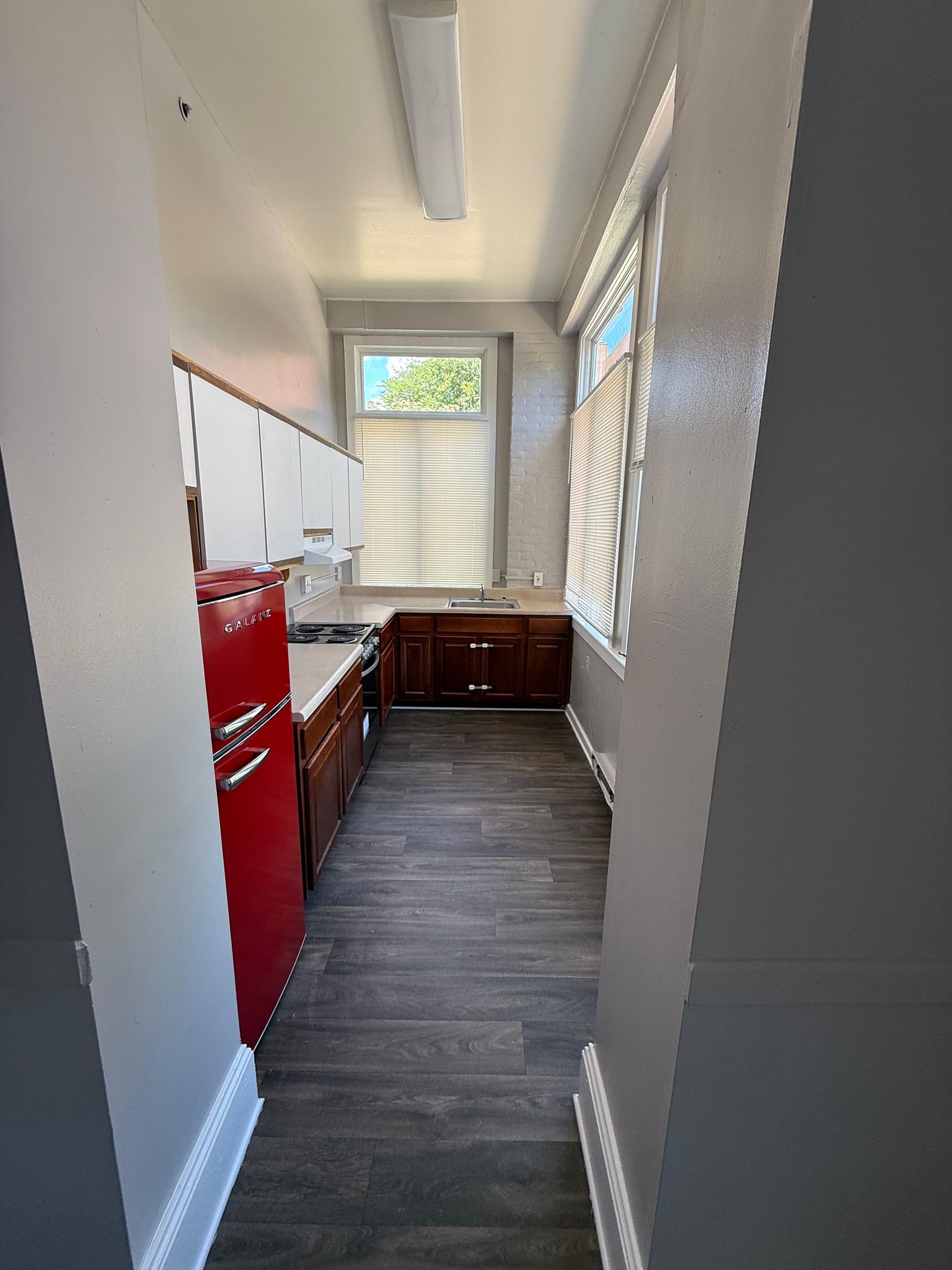 Baltimore House: 18 W 27th st