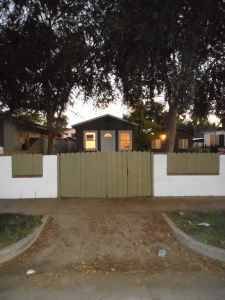 Pasadena House: 172 E Claremont St