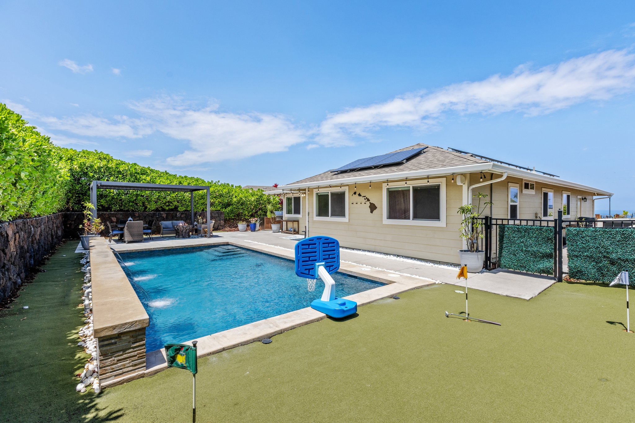 Kailua Kona House: 73-4343 Kaiholo Place