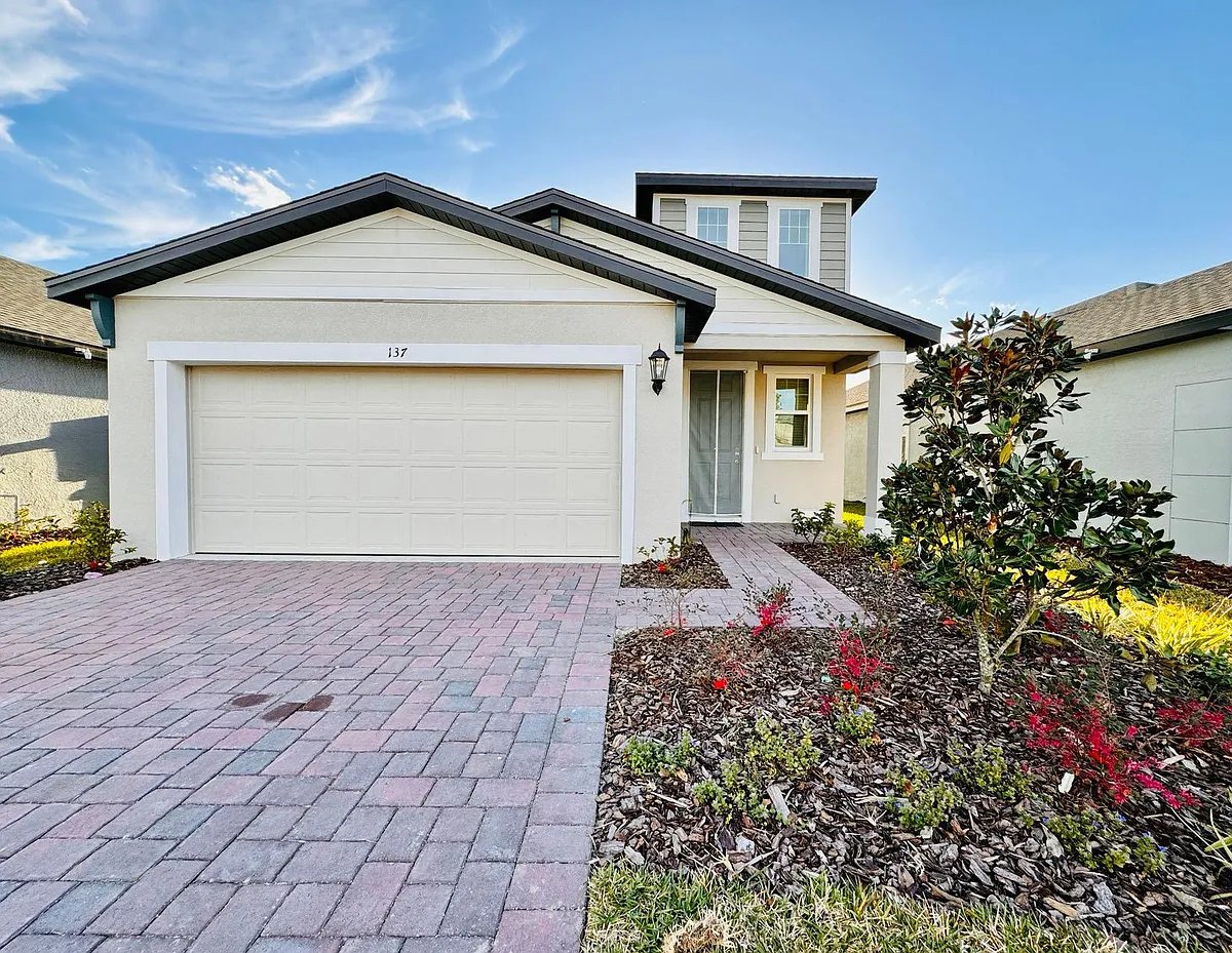 Daytona Beach House: 137 Lost Ball Dr.