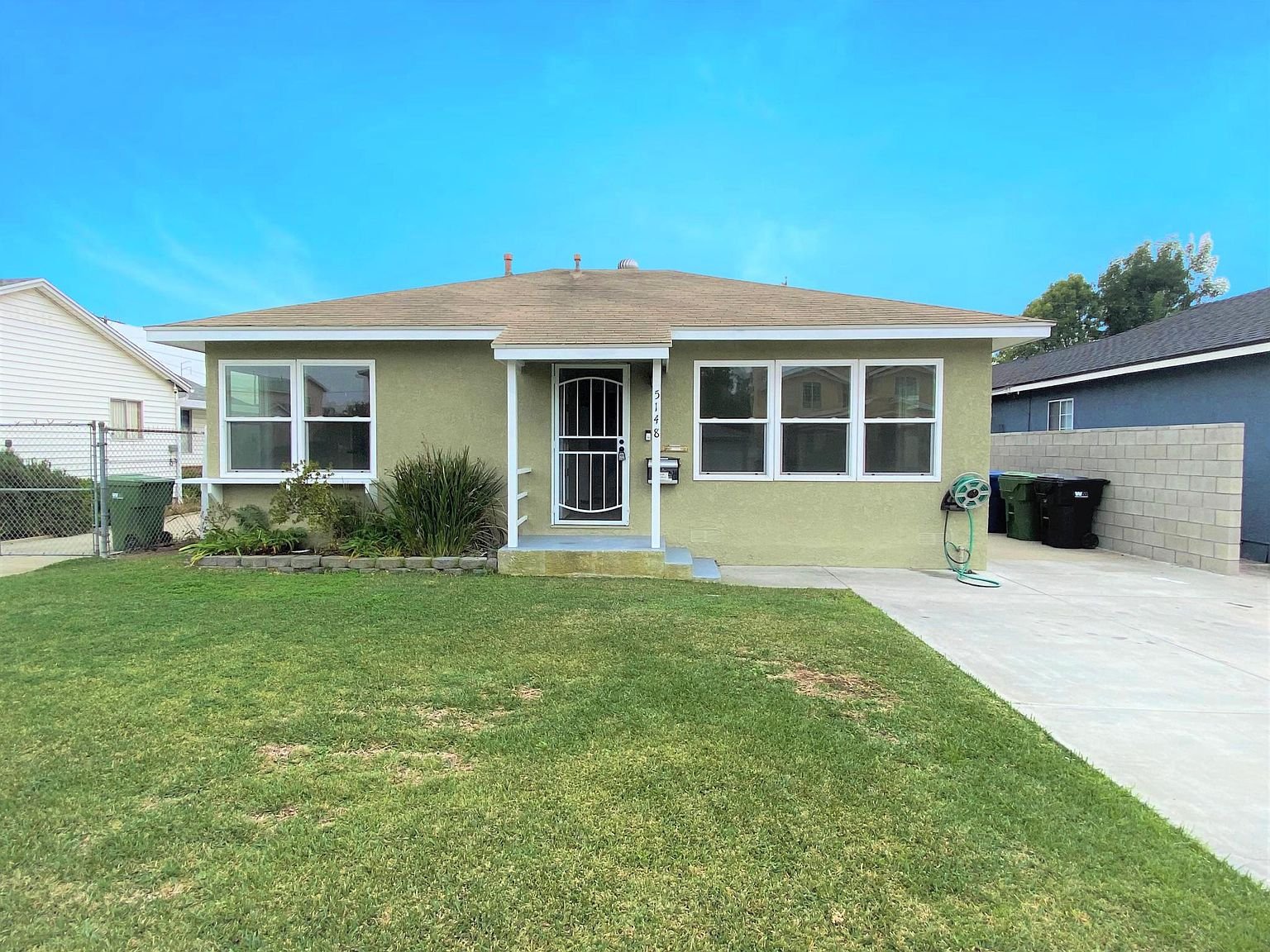 Hawthorne House: 5148 W 131st St