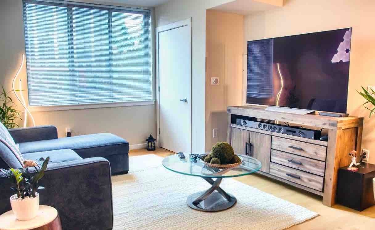 Washington Condo: 1000 New Jersey Ave SE