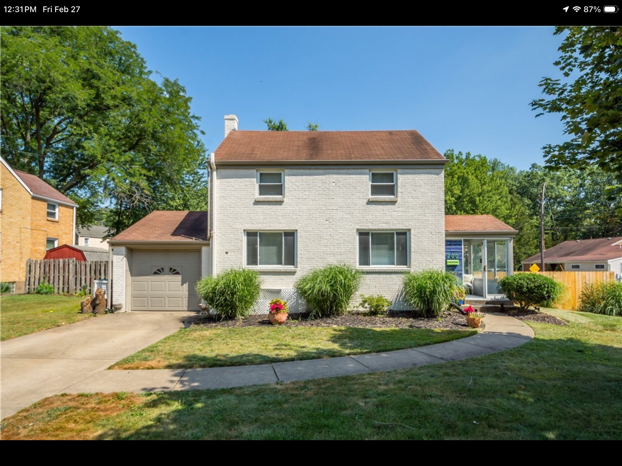Pittsburgh House: 200 Fox Chapel Rd