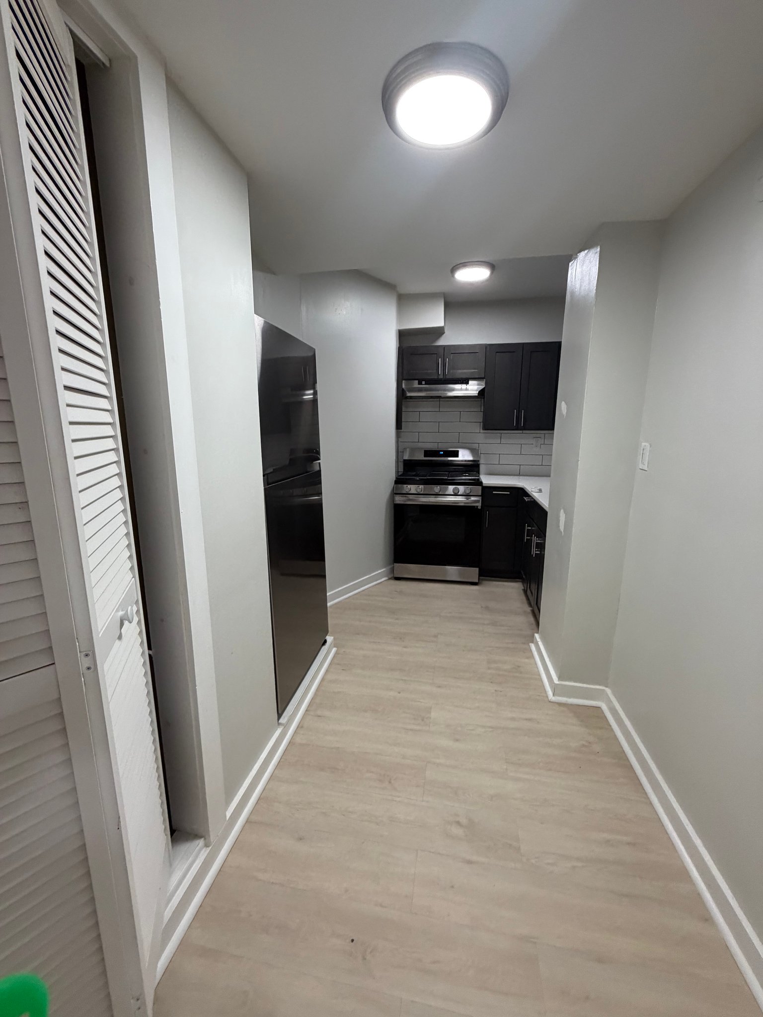 East Orange Apartment: 131 S Harrison St