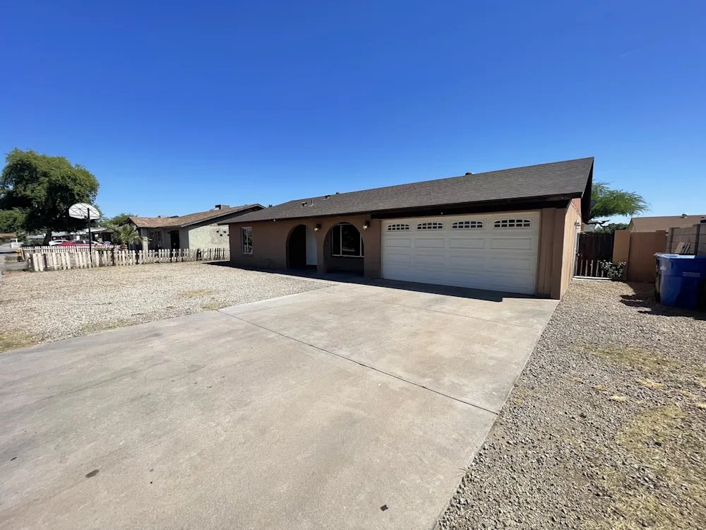 Phoenix House: 4213 W Northview Ave