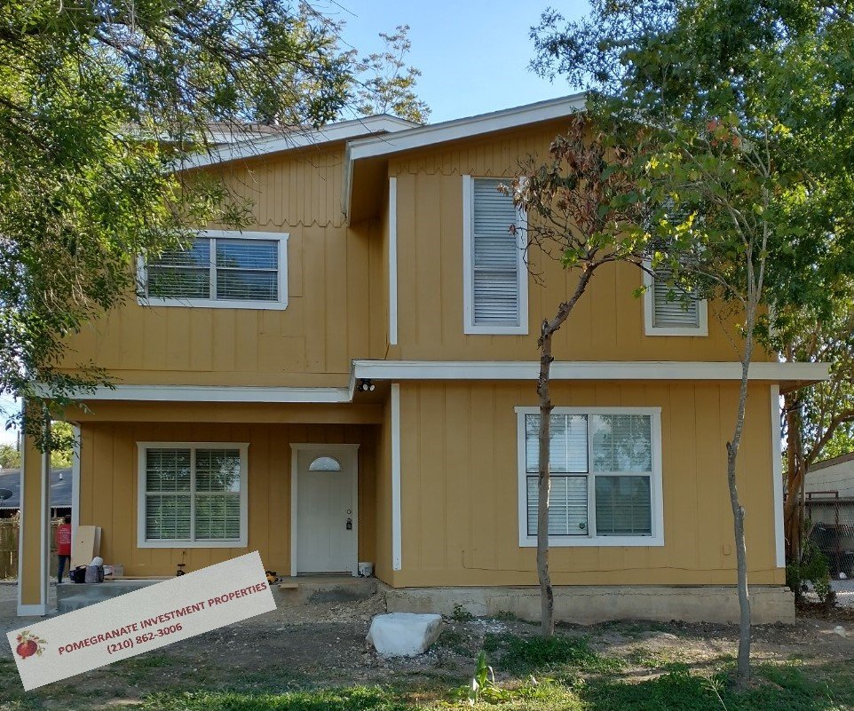 San Antonio Multiplex: 614 Barberry #101