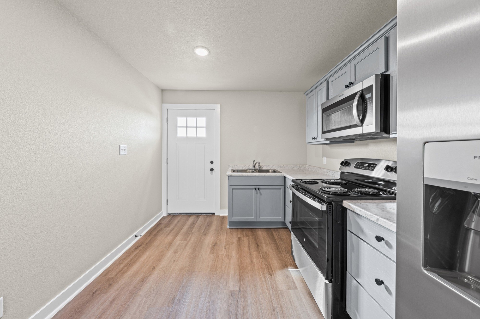 Rogers House: 101B Thomas St