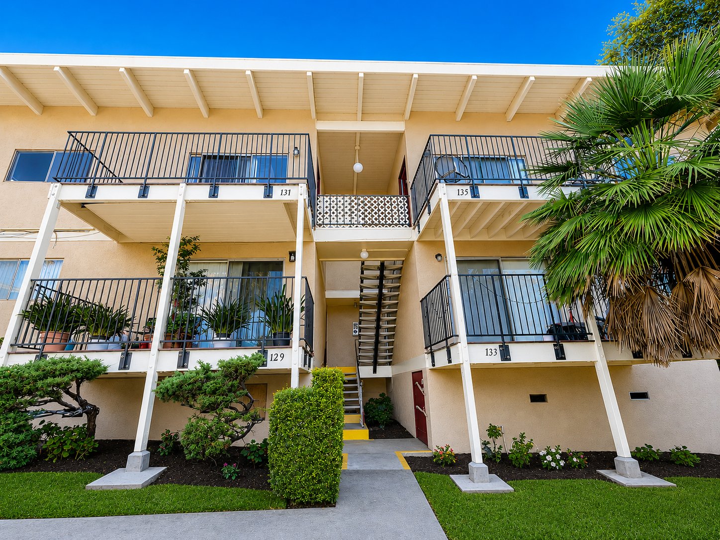 Vallejo Apartment: 149 Hilborn st