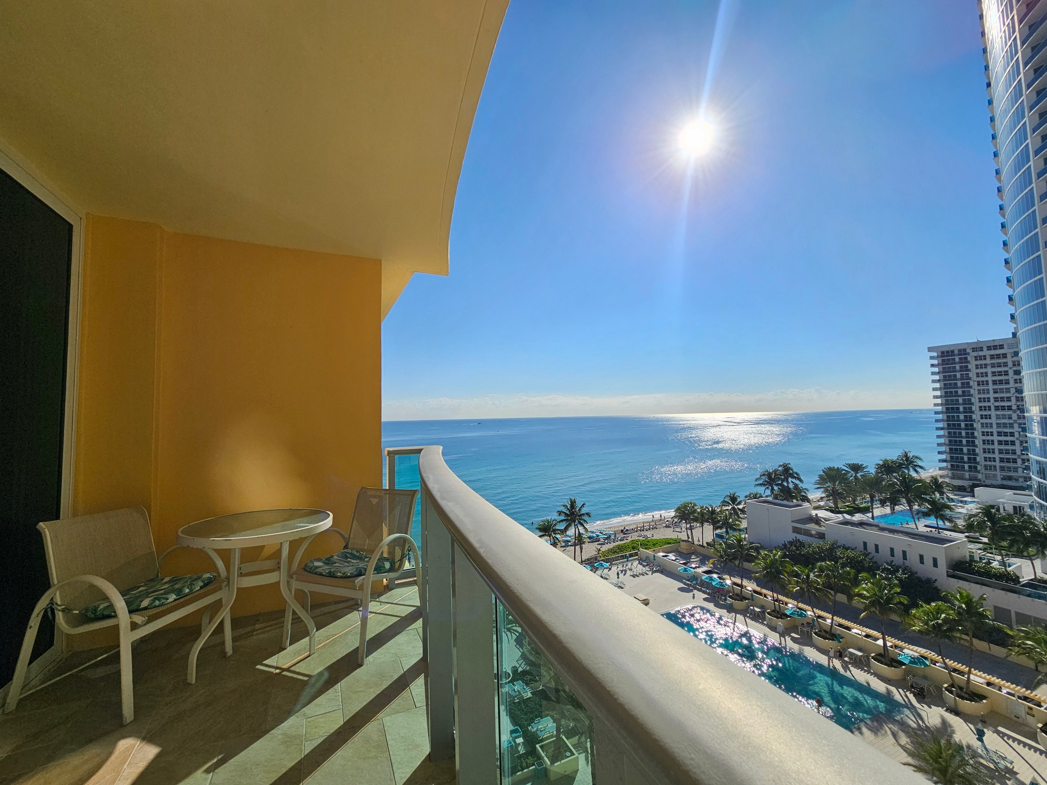 HOLLYWOOD Condo: 2501 S OCEAN DR
