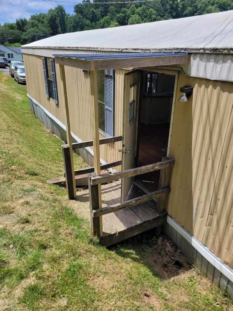 Richlands Other: 130 Ridge Road
