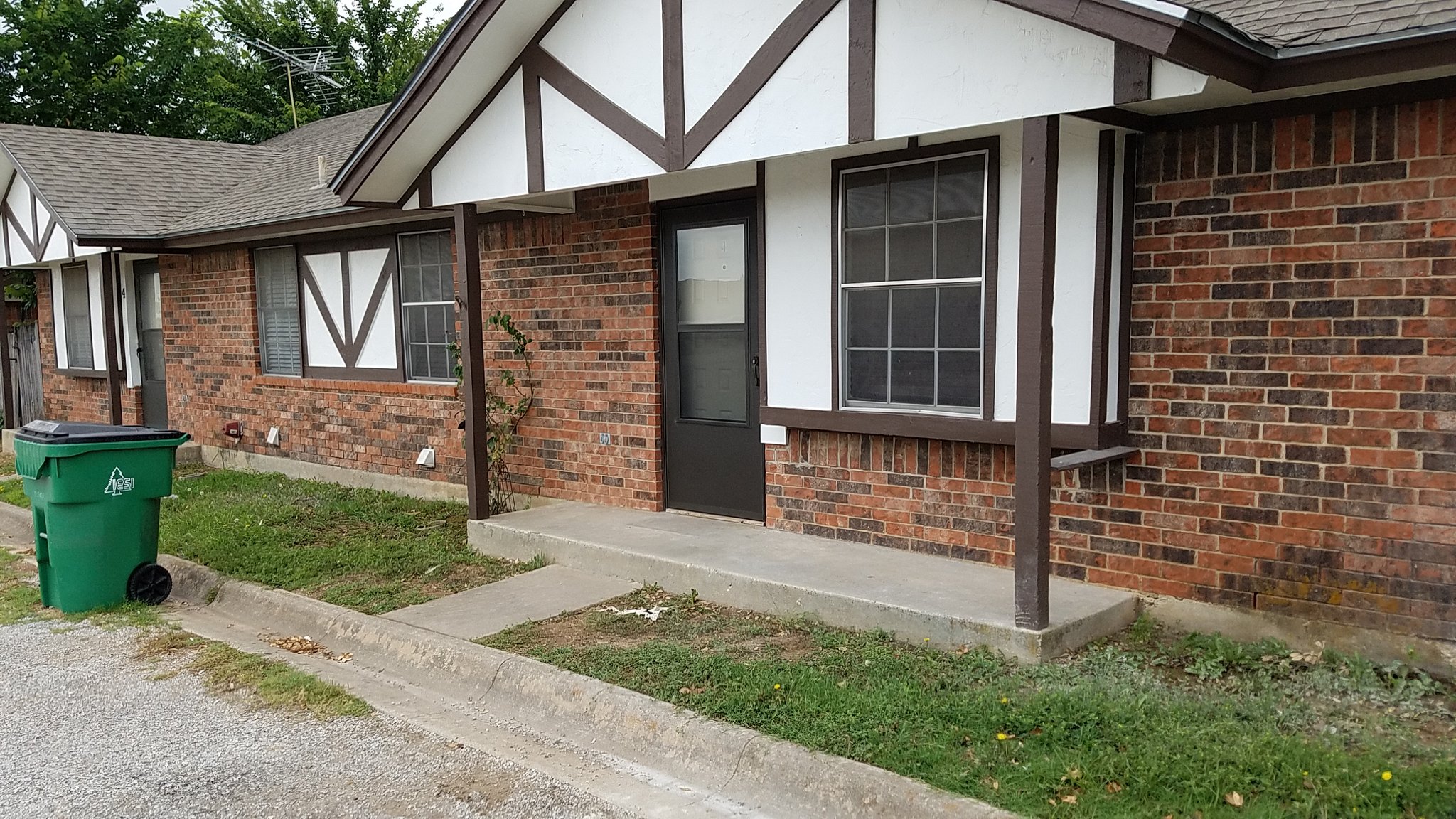 Springtown Multiplex: 200 Bonnie Bell Lane