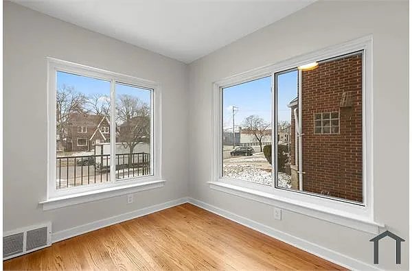 Detroit House: 17151 San Juan Drive