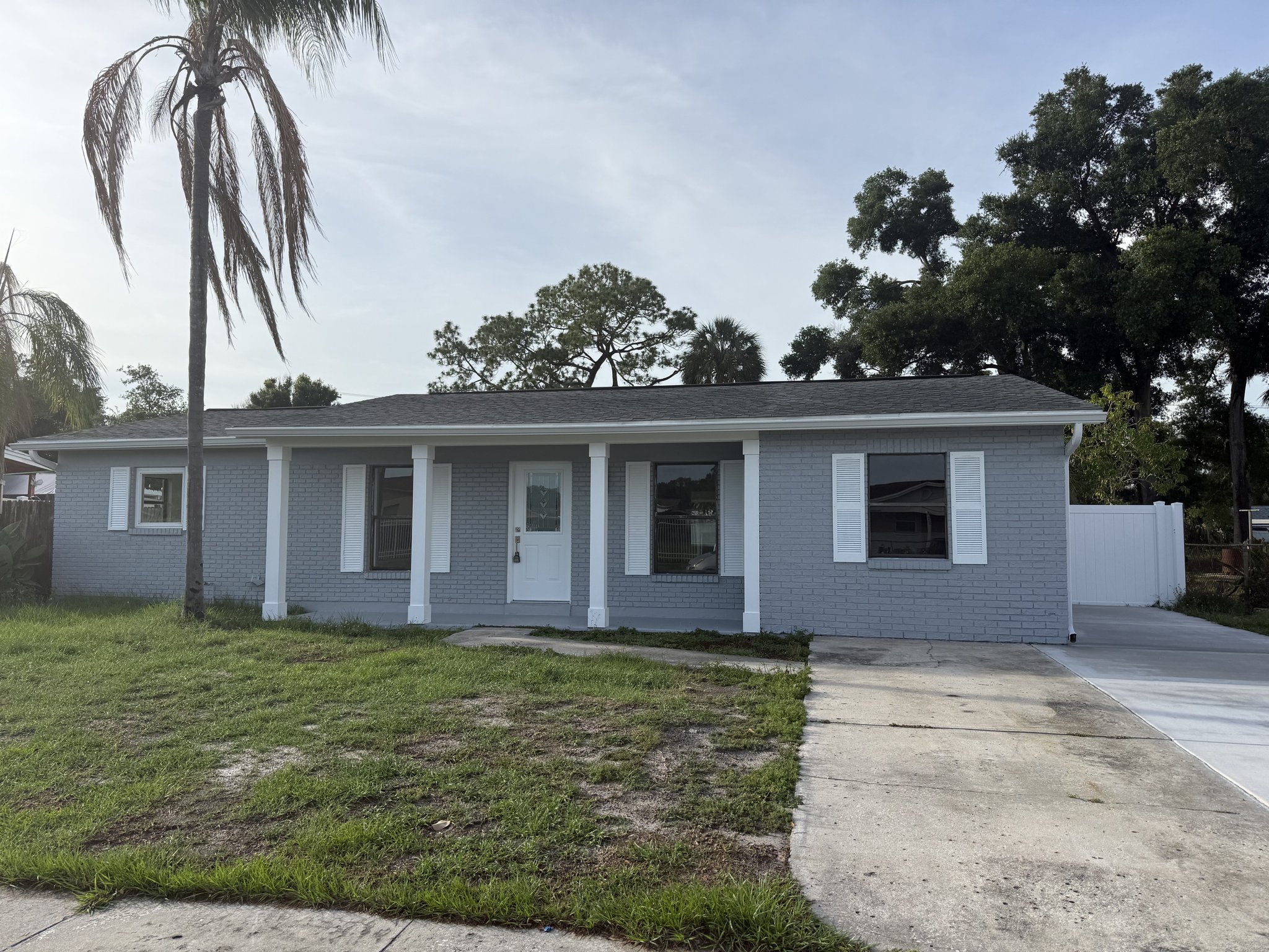 tampa House: 6521 alta monte dr