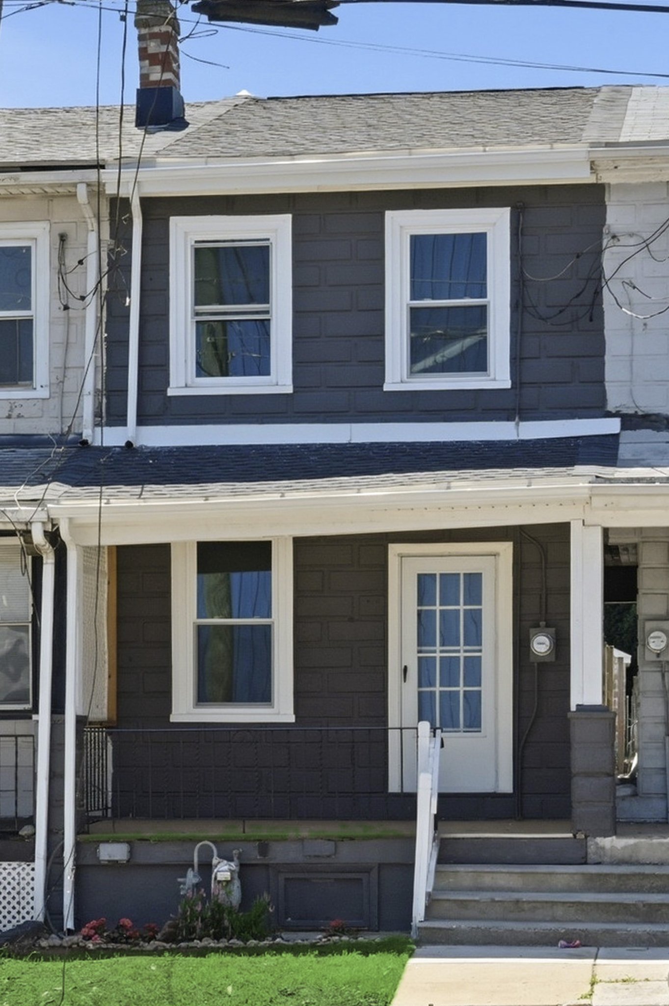 Bridgeport House: 18 Coates Street