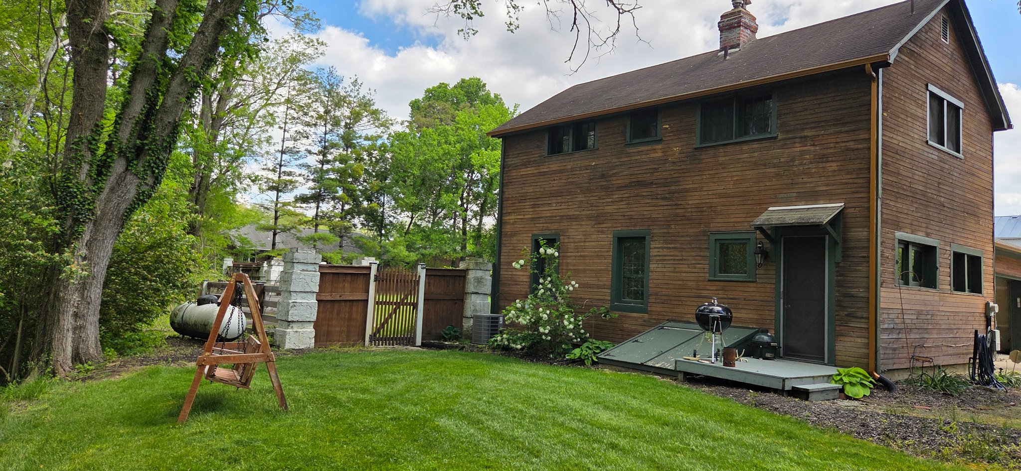 Dayton House: 2125 W Alex Bell Rd