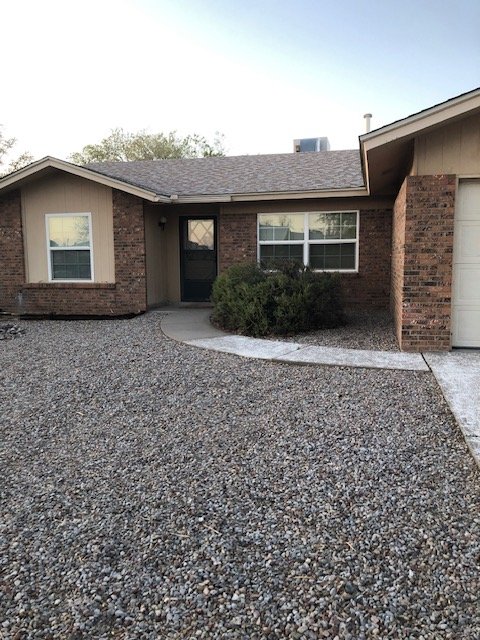Albuquerque House: 8129 Shannon Street N.E.